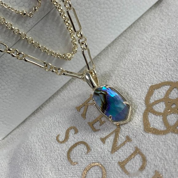 Kendra Scott Elisa Three-layer shell necklace collarbone chain Multi-layer - Picture 2 of 16